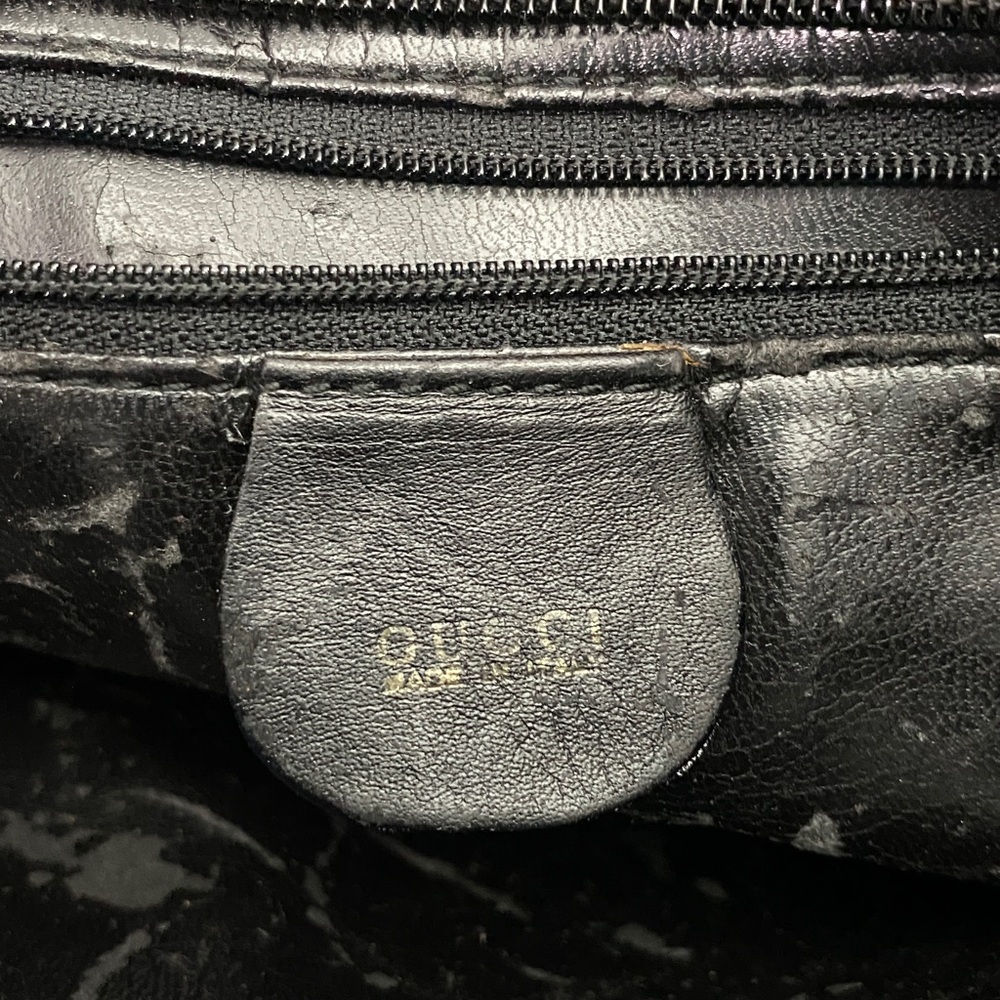Authentic Rare Gucci Elegant black leather Bag - Picture 9 of 14
